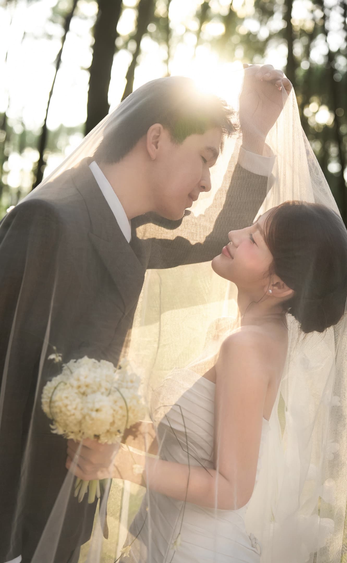 Wedding hero